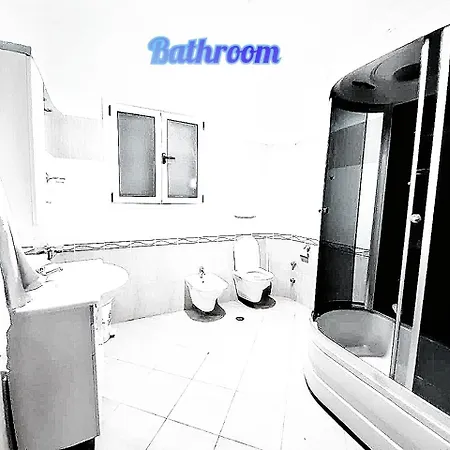 Maria For Rent Feeling Durres ヴィラ
